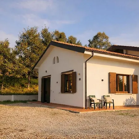 Apartamento Dolce Collina, Sunset Terrace & Vineyard Views Dozza