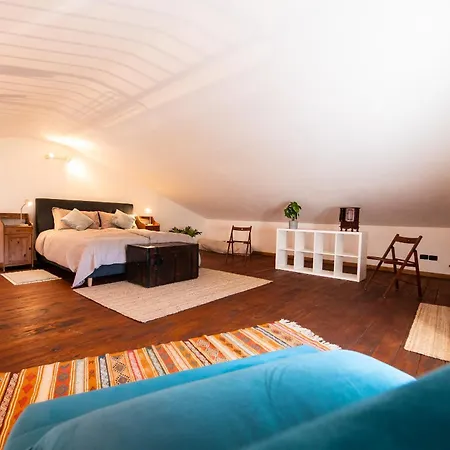 Apartamento Dolce Collina, Sunset Terrace & Vineyard Views *