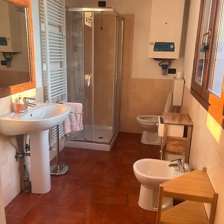 Dolce Collina, Sunset Terrace & Vineyard Views Apartamento