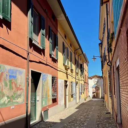 Apartamento Dolce Collina, Sunset Terrace & Vineyard Views Dozza