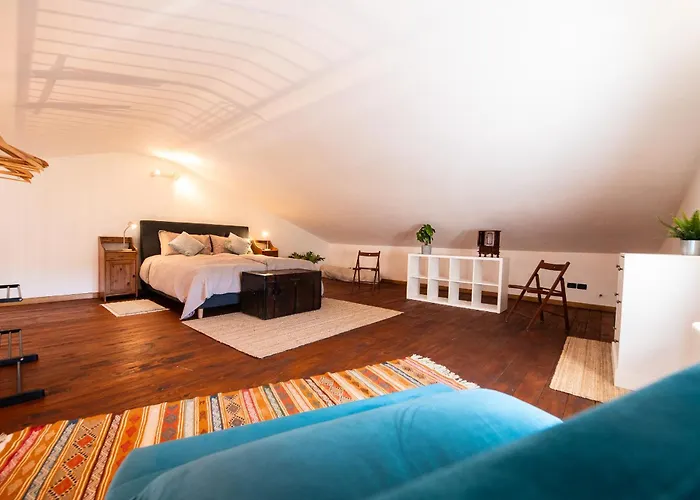 Apartman Getaway With Vineyard Views, Fast Wifi, Free Parking *